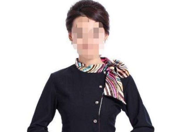 凯发k8国际凯发k8娱乐k8凯发官网版下载首页登录女服务员穿旗袍点单感觉大腿很热低头一看就哭了！(图2)